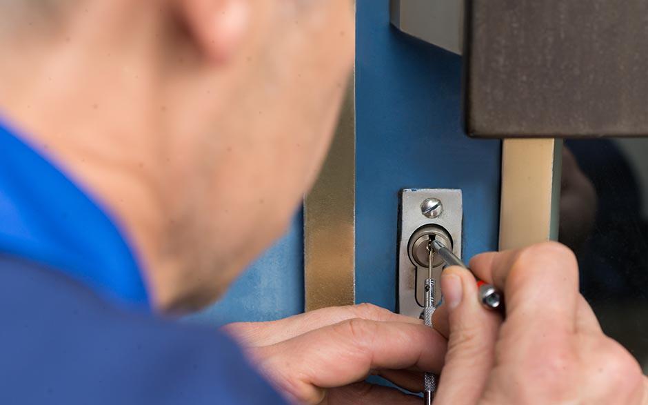 ouvrir une porte blindée fermée à clef Clamart